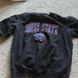 Boise state crew neck size small